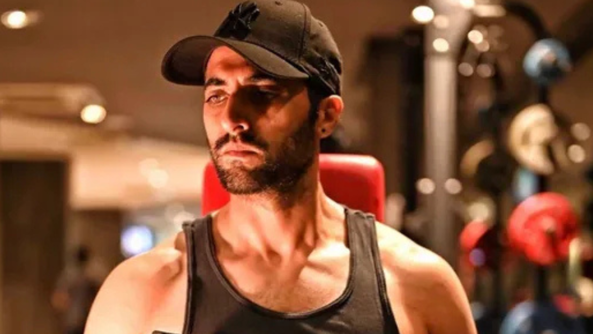 Akshay Oberoi opens up on intense action training for Yash-starrer Toxic