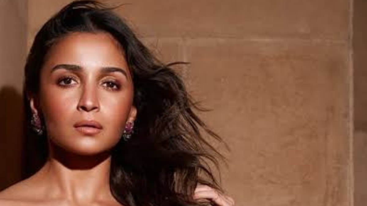 Alia Bhatt praises Varun Dhawan’s performance in Border 2 with heartfelt note